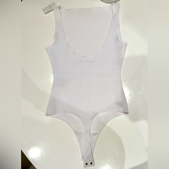 Abercrombie Sculpt Butter soft Matte Seamless Slash Scoop-Back Bodysuit NWT - Picture 9 of 10